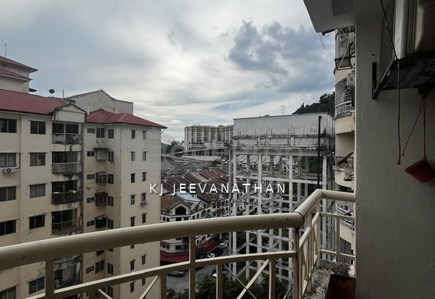 Prima Saujana