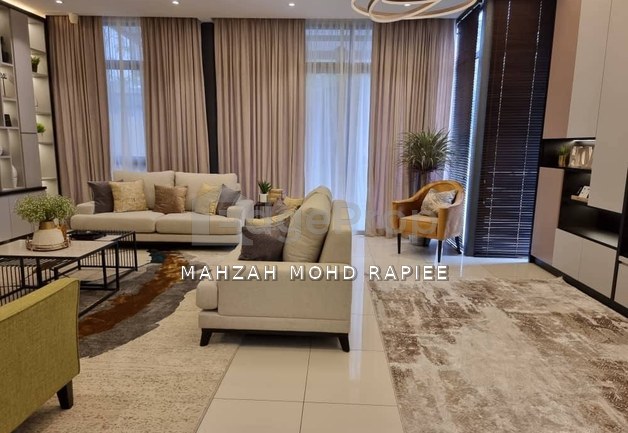 16 Quartz Taman Melawati , 3 Storey Courtyard Villa For Rental, Selangor, Taman Melawati