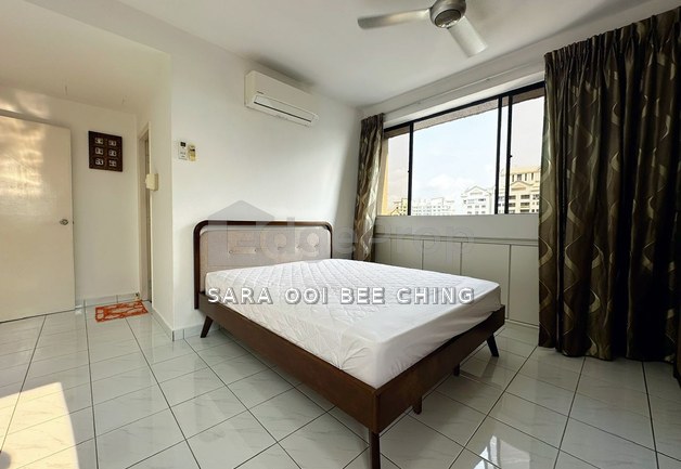 High Floor fully Furnished . Wonderful natural lighting and a spacious yard and Kitchen , Kuala Lumpur, Mont Kiara