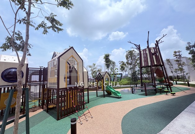Newly completed, lush greenery of forest reserve, iconic landmark at Kota Damansara, Selangor, Kota Damansara