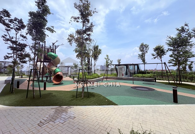 Newly completed, lush greenery of forest reserve, iconic landmark at Kota Damansara, Selangor, Kota Damansara