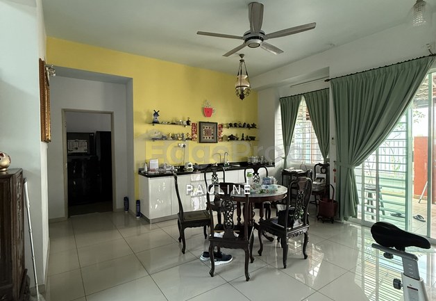 Villa Avenue, Villa Heights, Taman Equine, Serdang, Seri kembangan, Selangor, Seri Kembangan