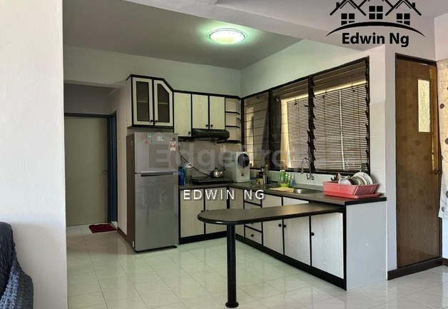 Edgecumbe House at Georgetown, Low Floor Unit, Partly Furnished, Good Condition, Penang, Persiaran Gurney