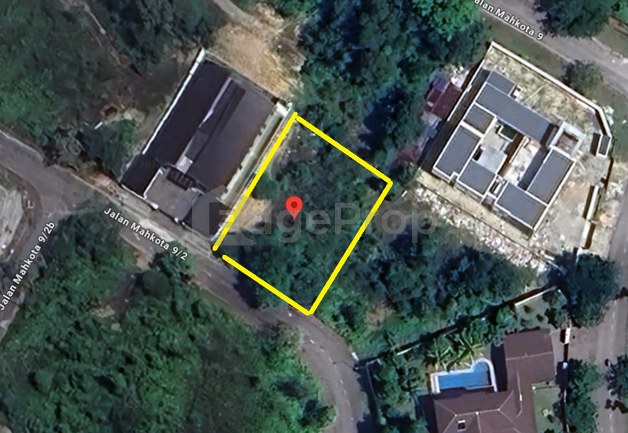 Sebelah ada jiran Seksyen 9 tanah banglo Bandar Bukit Mahkota Bangi
