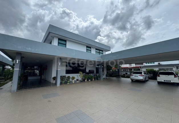 Sky Garden, Stapok 2 1/2 Storey Bungalow FOR RENT / FOR SALE , Sarawak, Kuching