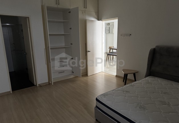 Three bedrooms and two bathrooms condo Encorp Strand Residences Kota Damansara Petaling Jaya, Selangor, Kota Damansara