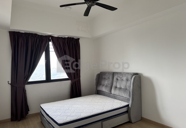 Three bedrooms and two bathrooms condo Encorp Strand Residences Kota Damansara Petaling Jaya, Selangor, Kota Damansara
