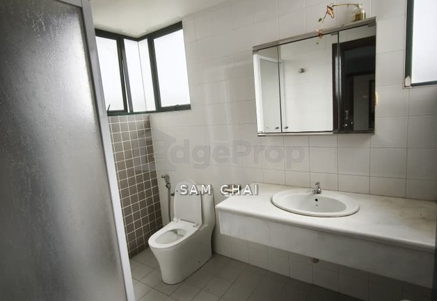 Desa ParkCity (Nadia Parkfront Condominium)