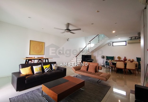 Sunway Montana Town house 3378sf Renov & Extended with 4 rooms & Balcony facing KLCC city view & firework, Fully Furnished for Sale, Kuala Lumpur, Taman Melawati