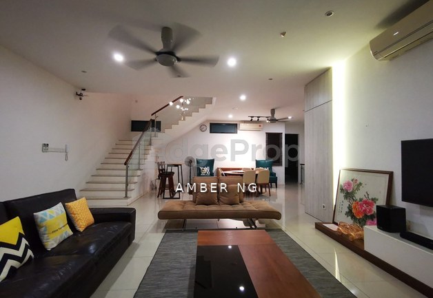 Sunway Montana Town house 3378sf Renov & Extended with 4 rooms & Balcony facing KLCC city view & firework, Fully Furnished for Sale, Kuala Lumpur, Taman Melawati