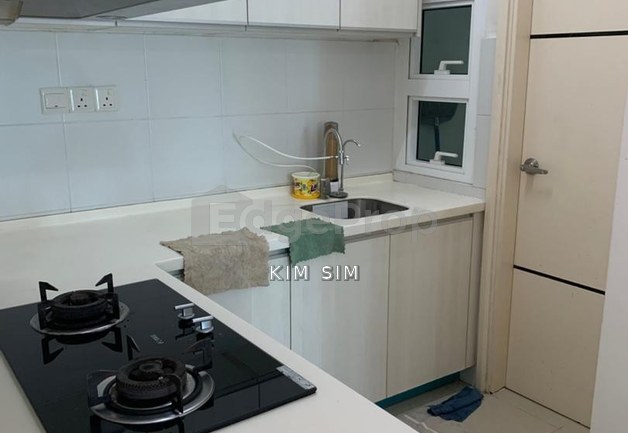 1Medini & Medini Signature