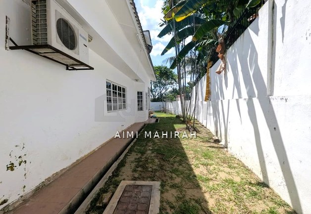 Seksyen 22 Petaling Jaya Bungalow For Sale, Selangor, Petaling Jaya