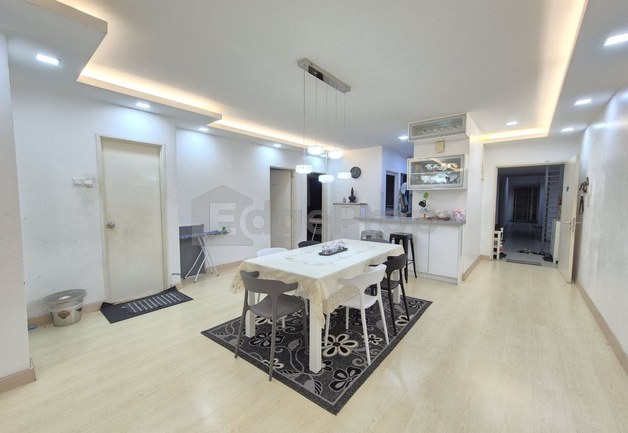 Residensi Alami Seksyen 13 Shah Alami For Sale Corner Unit, Selangor, Shah Alam