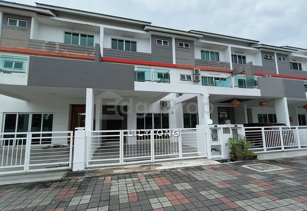 Fully renovated Villa Permai Gated and guarded