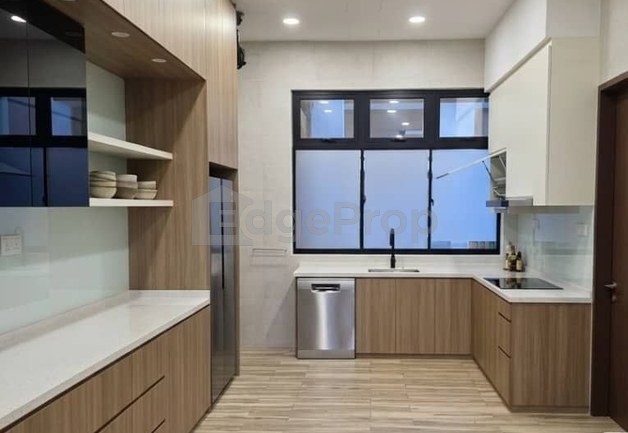 Nusa Sentral 3 Storey Semi D, Johor, 