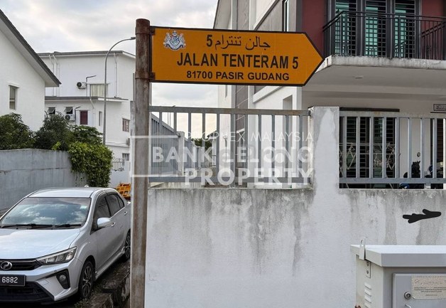 Taman Nusa Damai @ Pasir Gudang, For Auction, Double Storey Terrace Endlot with Land , Johor, Pasir Gudang
