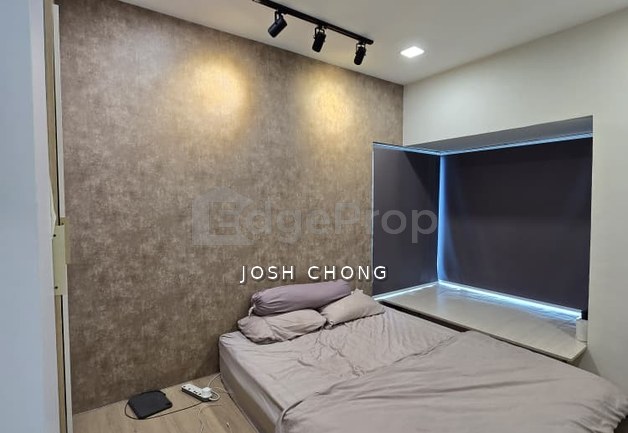 Beautiful Home Mid Floor Tastefully Renovated Walking To LRT Station and Amenities, Selangor, Puchong