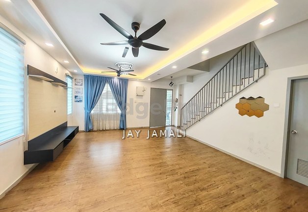 Double Storey Terrace (End Lot) For Rent @ Keranji 3 Greenwoods, Taman Salak Perdana, Sepang, Selangor, Sepang