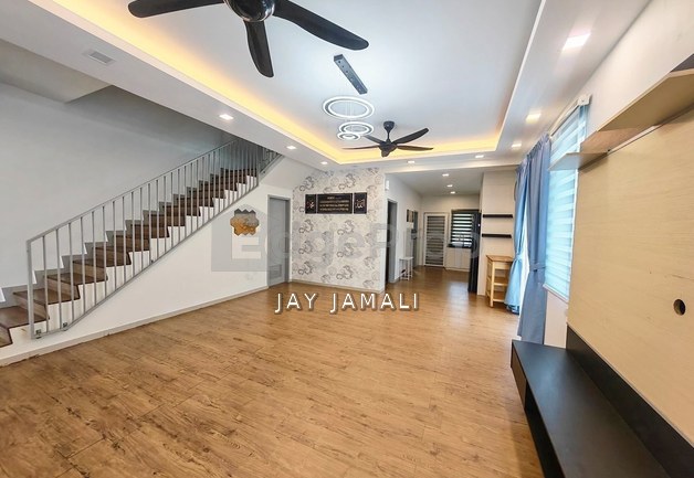 Double Storey Terrace (End Lot) For Rent @ Keranji 3 Greenwoods, Taman Salak Perdana, Sepang, Selangor, Sepang