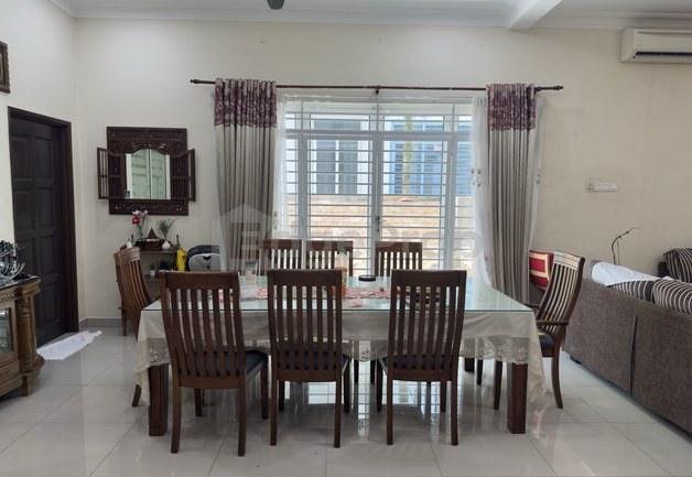 Bungalow for Sale in Subang Jaya | Peaceful Neighbourhood, Selangor, Subang Jaya