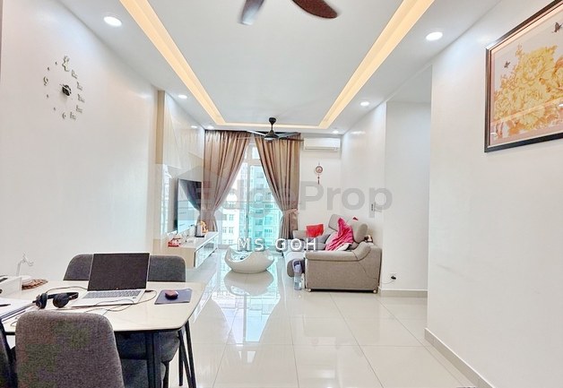 Meridin Bayvue Apartment