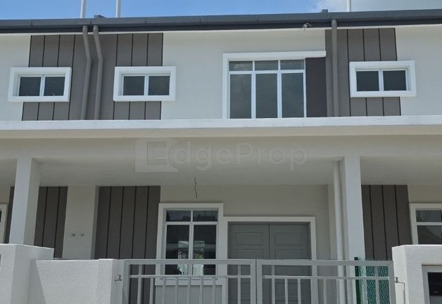 Double Storey Taman Bentara Telok Panglima Garang, Selangor, Telok Panglima Garang