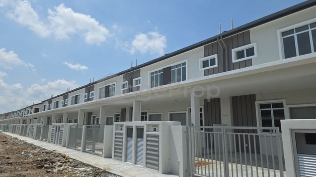 Double Storey Taman Bentara Telok Panglima Garang, Selangor, Telok Panglima Garang