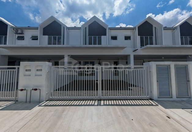 Eka Heights Precint 10