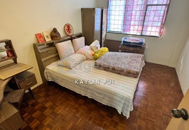 Double Storey Intermediate House 8th Mile, Taman Hillview for sale, Sarawak, Kuching