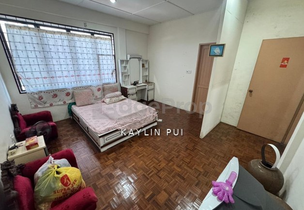 Double Storey Intermediate House 8th Mile, Taman Hillview for sale, Sarawak, Kuching