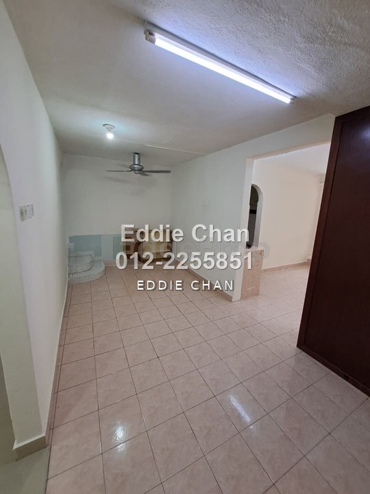 Freehold, Well Maintained, Kitchen Extended, Strategic Location, Kuala Lumpur, Ampang