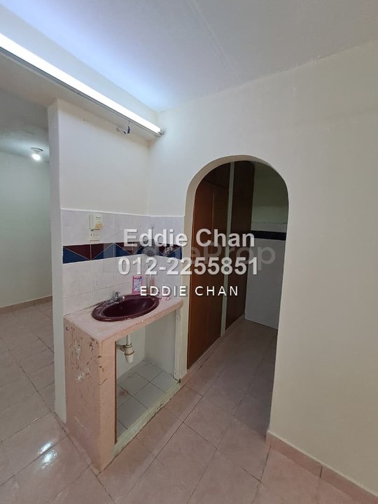 Freehold, Well Maintained, Kitchen Extended, Strategic Location, Kuala Lumpur, Ampang