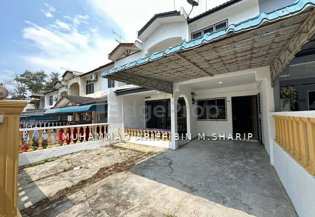 Taman Kluang Barat