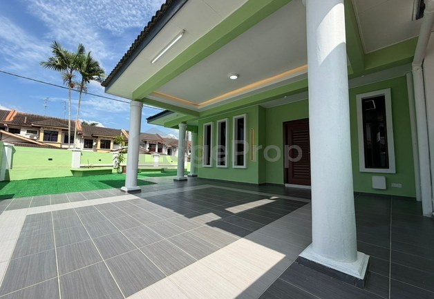 Bandar Seri Alam Jalan Bayu Corner House , Johor, Masai