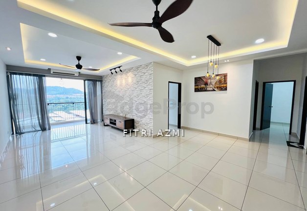 OASIS 2 @ MUTIARA HEIGHT KAJANG | FREEHOLD | RENOVATED | PARTLY FURNISHED , Selangor, Kajang