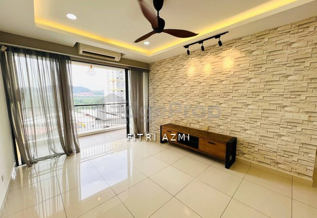 OASIS 2 @ MUTIARA HEIGHT KAJANG | FREEHOLD | RENOVATED | PARTLY FURNISHED , Selangor, Kajang