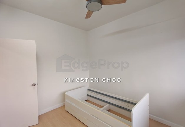 Taman Lembah Maju, Shop Apartment, Fully Renovated , First Floor Unit, Selangor, Pandan Indah