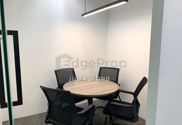 Fully fitted office fits 25pax, close to MRT, hotel and mall, Kuala Lumpur, Damansara Heights