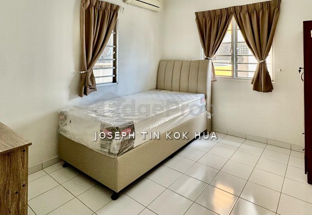 Sri Petaling Condo Endah Regal Middle Floor Facing Swimming Pool For Rent, Kuala Lumpur, Bandar Baru Sri Petaling