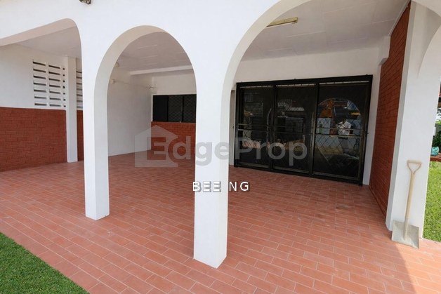 Taman Kolam Air / Jalan Rubi / 2 Storey Semi D / Super Value , Johor, Johor Bahru