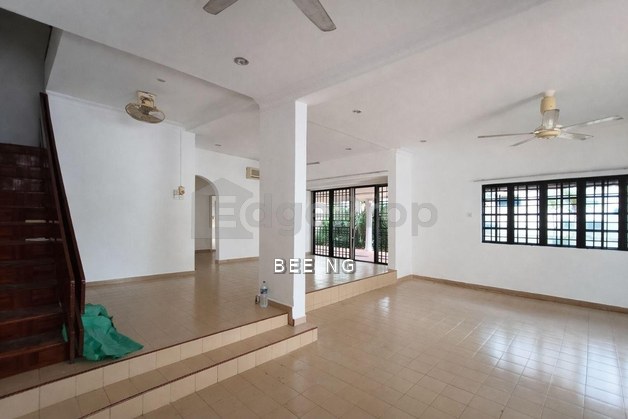 Taman Kolam Air / Jalan Rubi / 2 Storey Semi D / Super Value , Johor, Johor Bahru