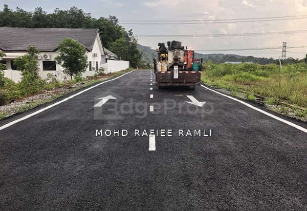 Lot Banglo Jenderam Hulu Geran Individu Binaan Untuk Dijual , Selangor, Dengkil