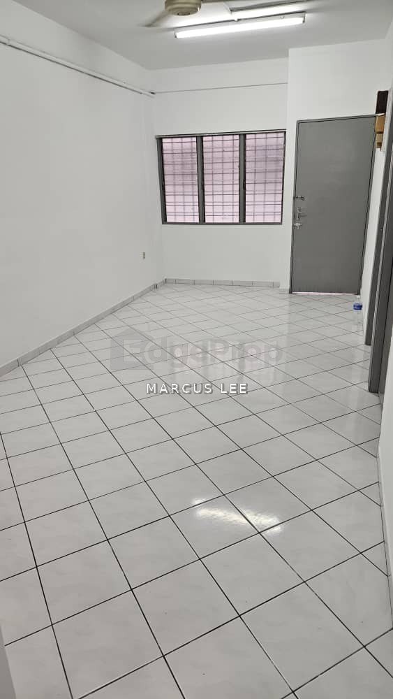 Merpati Apartments