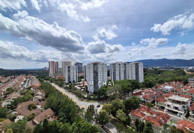 Desa ParkCity (Nadia Parkfront Condominium)