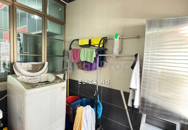 Desa Cemerlang Jalan Kenanga 5 unblock view Fully Renovated Double Storey for Sale 20*70, Johor, Ulu Tiram
