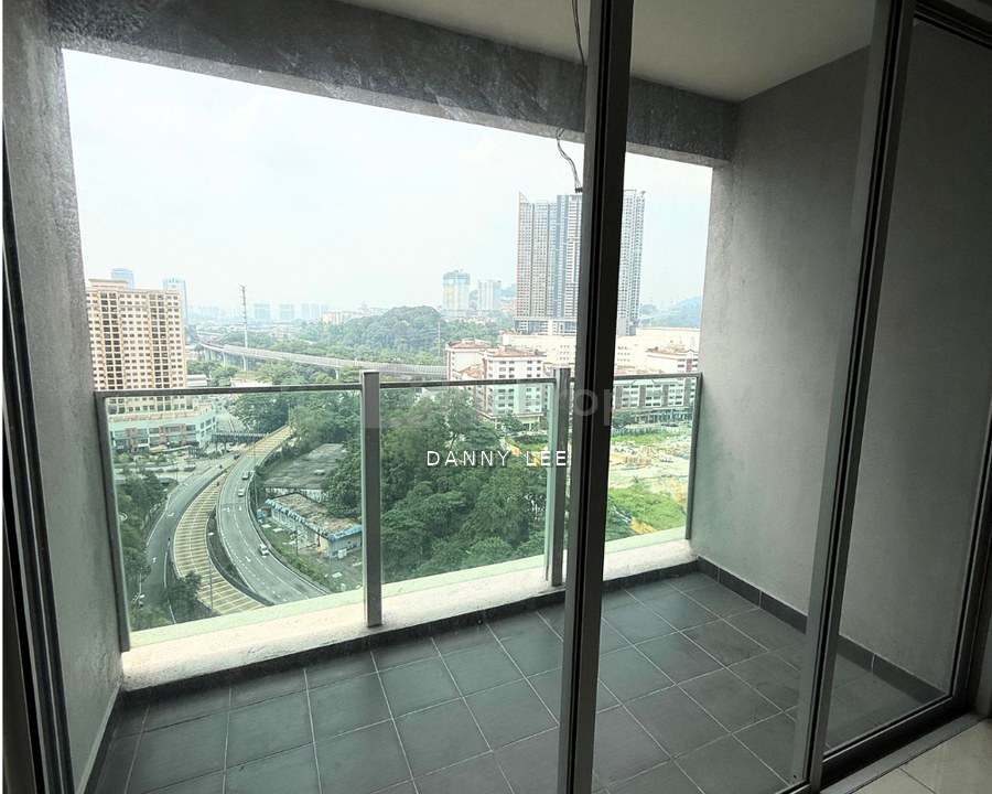 Maxim Residences
