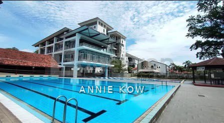 Double storey Bangalow house in Taman Golf for sale , Perak, Ipoh