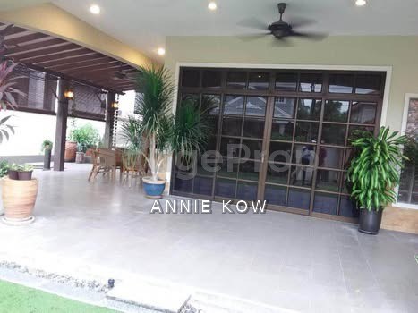 Double storey Bangalow house in Taman Golf for sale , Perak, Ipoh