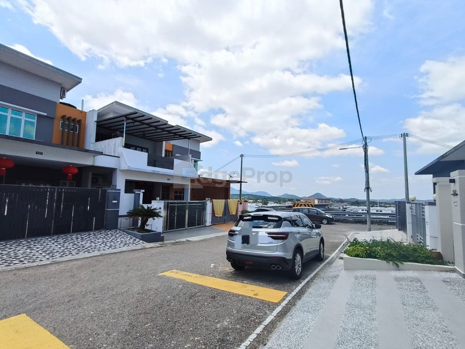 To Sale Taman Impiana Kelapa Sawit, Kulai, Johor, Kulai