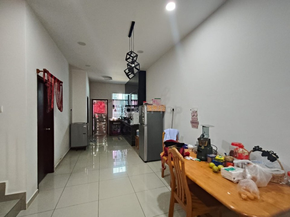 To Sale Taman Impiana Kelapa Sawit, Kulai, Johor, Kulai
